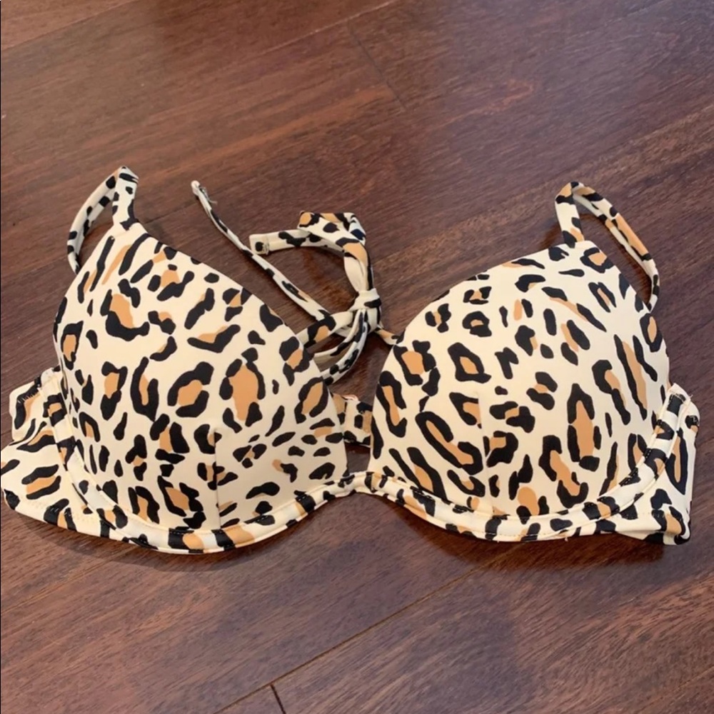Bathing suit top